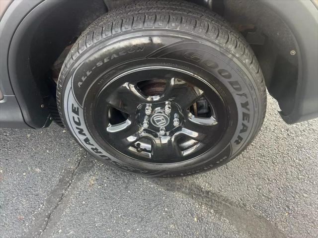 Photo of 2014 Gray Honda CR-V