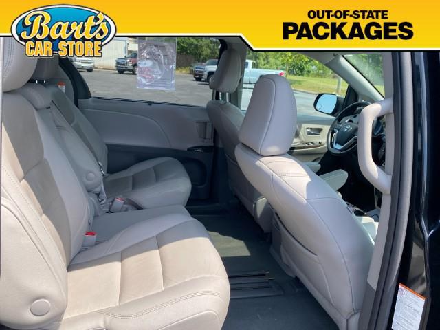 Photo of 2020 Midnight Black Metallic Toyota Sienna