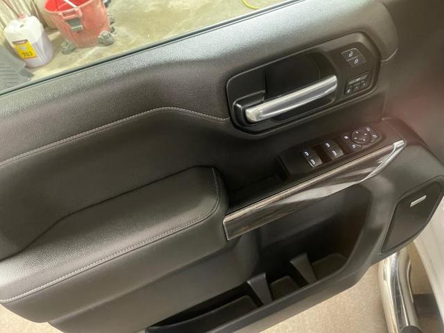 Photo of 2020 White Chevrolet Silverado 1500