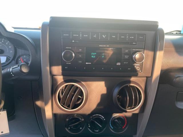 Photo of 2007 Red Jeep Wrangler