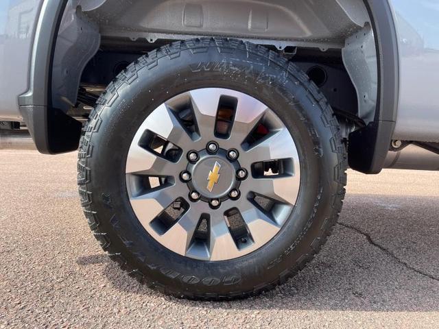 Photo of 2025 Slate Gray Metallic Chevrolet Silverado 2500