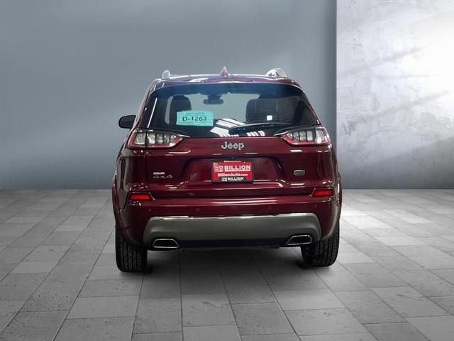 Photo of 2019 Red Jeep Cherokee