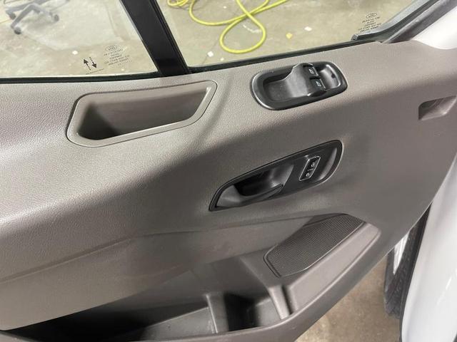 Photo of 2023 White Ford Transit-350