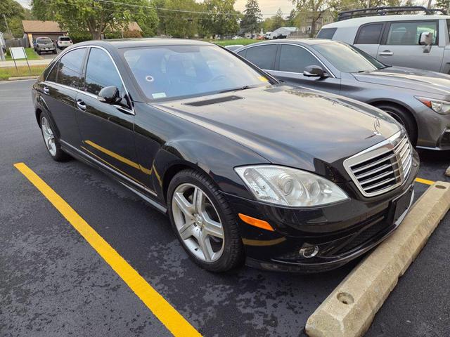 Photo of 2008 Black Mercedes-Benz S-Class