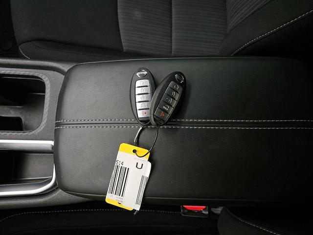 Photo of 2023 Red Nissan Sentra