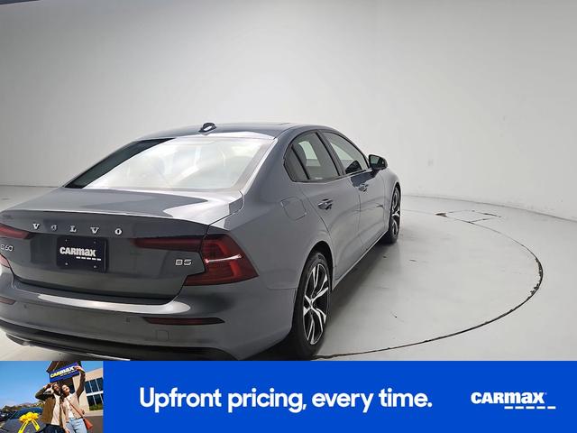Photo of 2024 Blue Volvo S60
