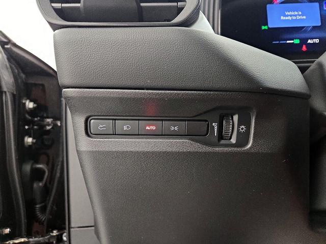 Photo of 2025 Black Dodge Charger Daytona