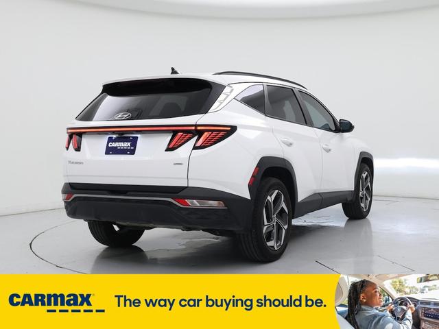 Photo of 2023 White Hyundai TUCSON