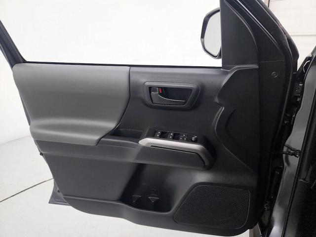 Photo of 2022 Gray Toyota Tacoma