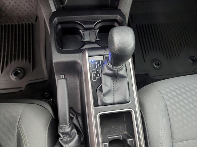 Photo of 2022 Gray Toyota Tacoma