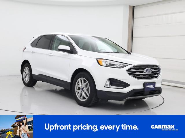 Photo of 2021 White Ford Edge