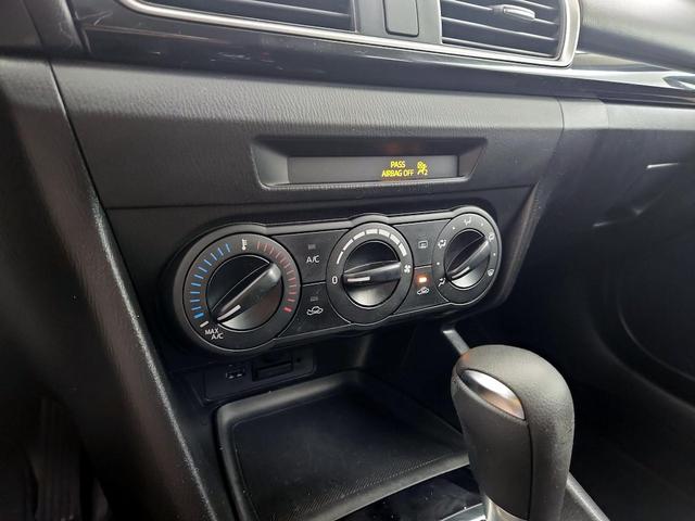 Photo of 2016 Blue Mazda Mazda3