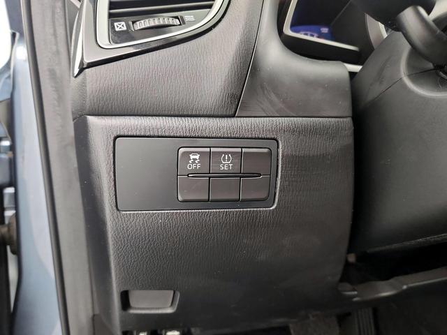 Photo of 2016 Blue Mazda Mazda3