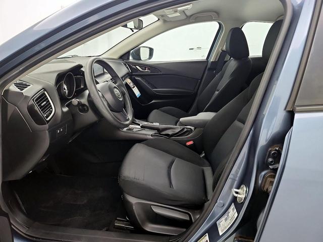 Photo of 2016 Blue Mazda Mazda3