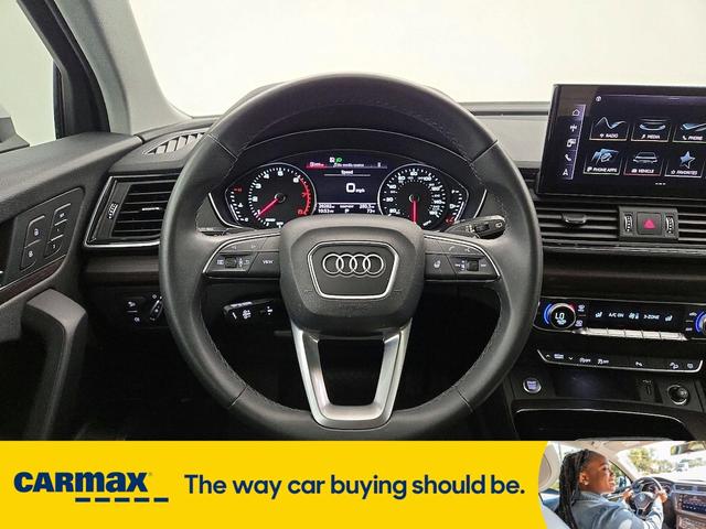Photo of 2023 White Audi Q5