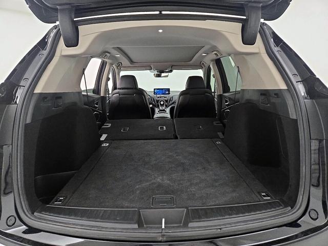 Photo of 2021 Black Acura RDX