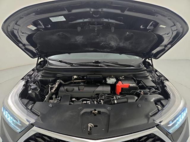 Photo of 2021 Black Acura RDX
