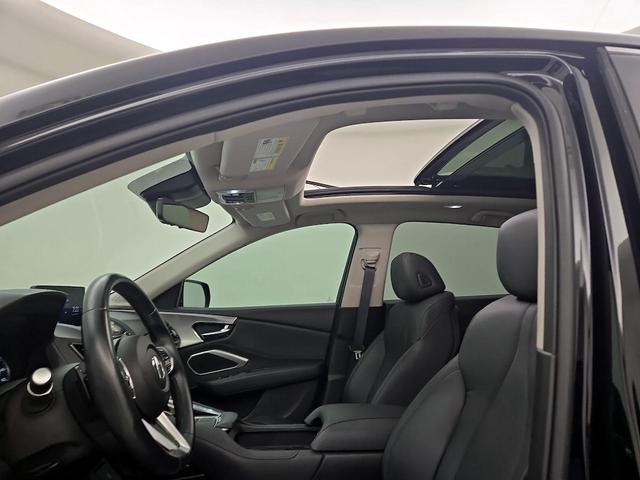 Photo of 2021 Black Acura RDX