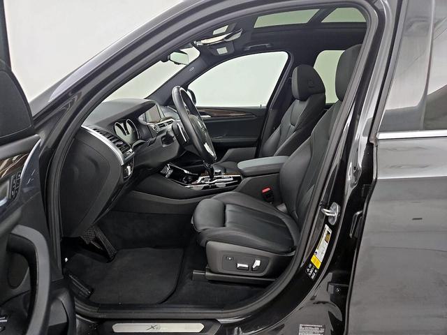 Photo of 2019 Gray BMW X3