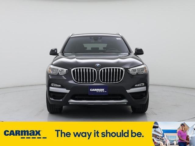 Photo of 2019 Gray BMW X3
