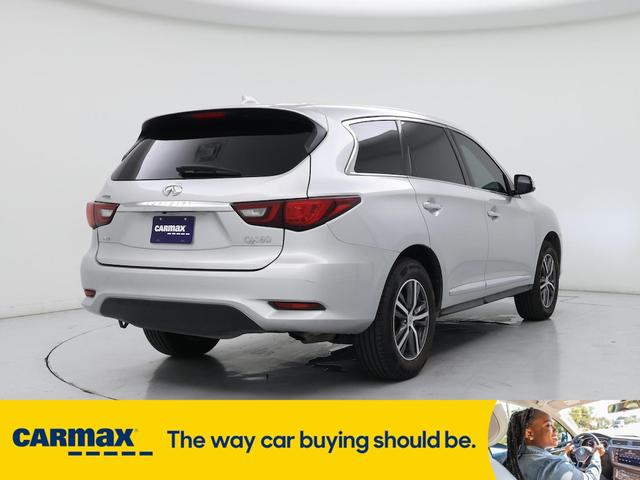 Photo of 2019 Silver INFINITI QX60