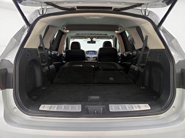 Photo of 2019 Silver INFINITI QX60