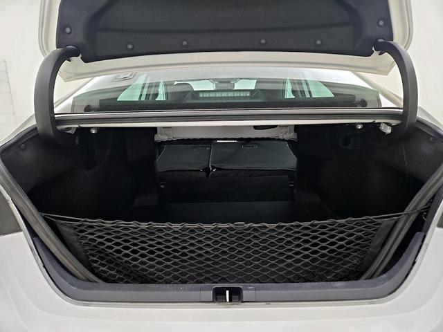 Photo of 2022 White Toyota Camry
