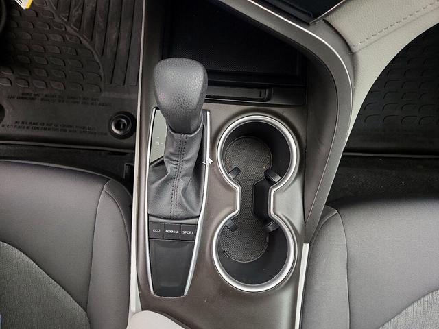 Photo of 2022 White Toyota Camry