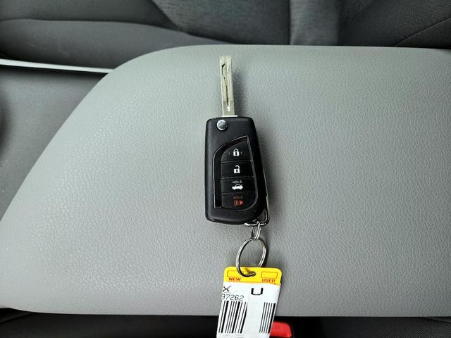 Photo of 2022 White Toyota Camry