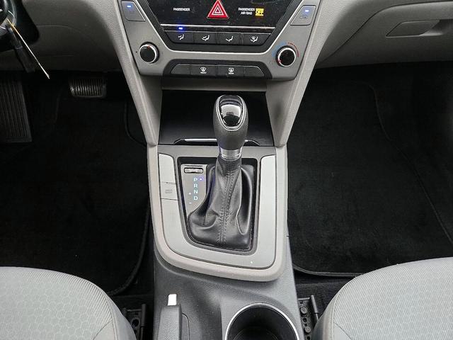 Photo of 2017 Blue Hyundai ELANTRA