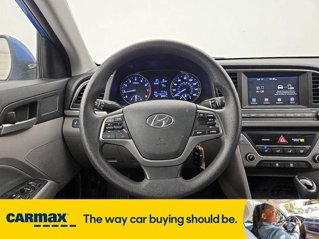 Photo of 2017 Blue Hyundai ELANTRA