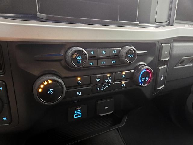 Photo of 2024 White Ford F-250