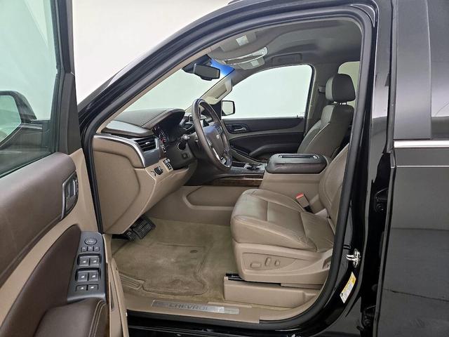 Photo of 2015 Black Chevrolet Tahoe