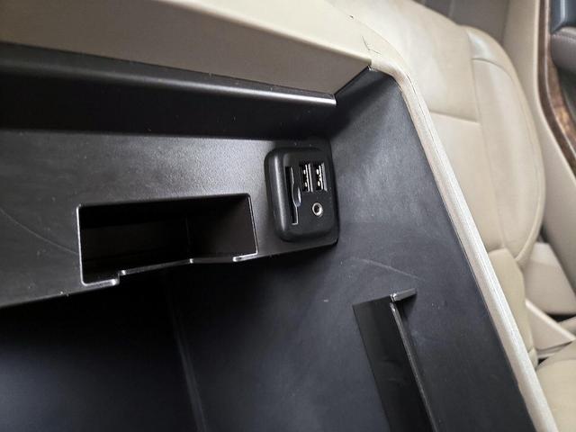 Photo of 2015 Black Chevrolet Tahoe