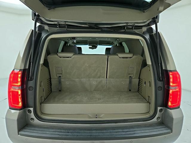 Photo of 2018 Tan Chevrolet Tahoe