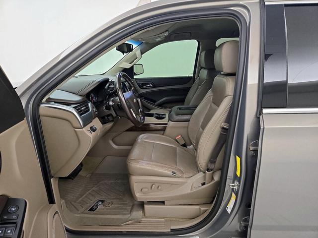Photo of 2018 Tan Chevrolet Tahoe