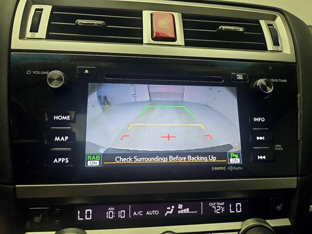 Photo of 2017 White Subaru Outback