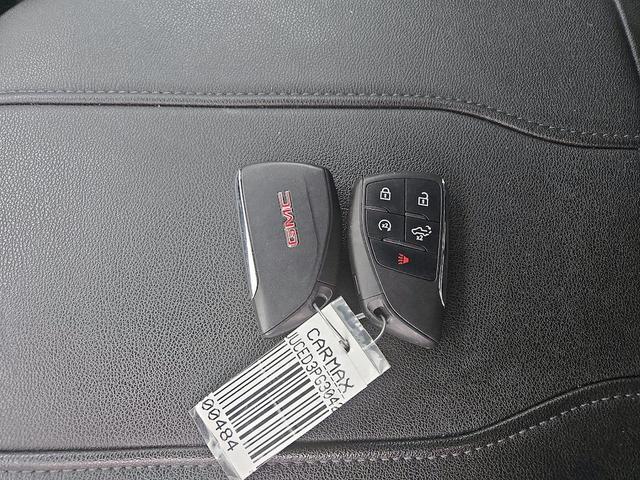 Photo of 2023 Red GMC Sierra 1500