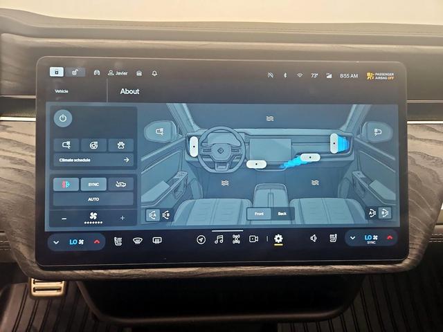 Photo of 2022 Gray Rivian R1T