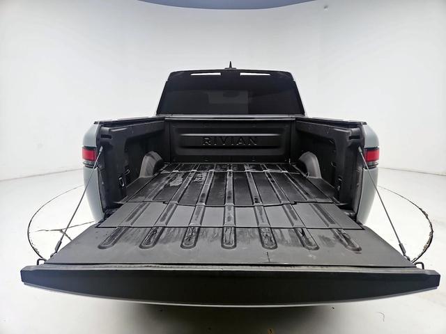 Photo of 2022 Gray Rivian R1T