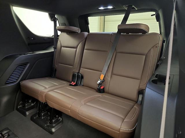 Photo of 2021 Pearl Chevrolet Tahoe
