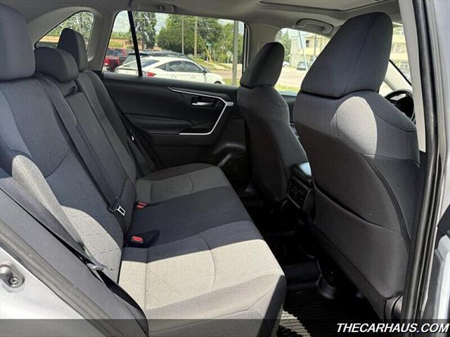 Photo of 2020 Silver Sky Metallic Toyota RAV4