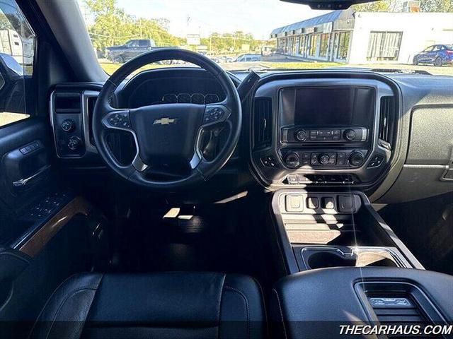 Photo of 2016 Black Chevrolet Silverado 1500