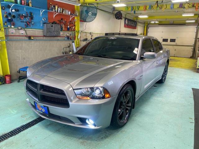 Photo of 2011 Gray Dodge Charger