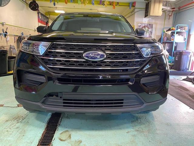 Photo of 2020 Agate Black Metallic Ford Explorer