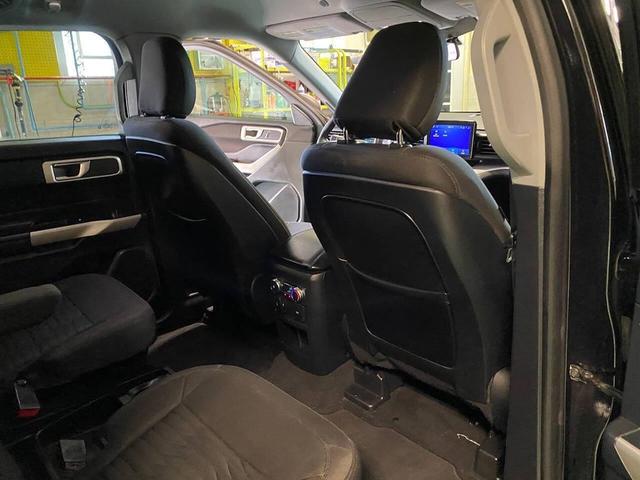 Photo of 2020 Agate Black Metallic Ford Explorer