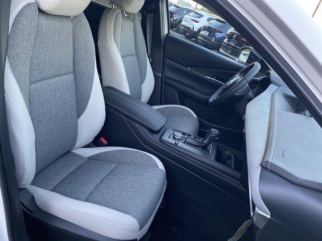 Photo of 2026 Snowflake White Pearl Mica Mazda CX-30