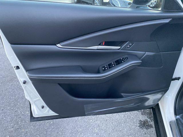 Photo of 2026 Snowflake White Pearl Mica Mazda CX-30