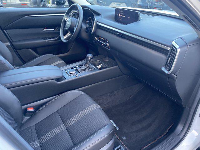 Photo of 2024 Wind Chill Pearl Mazda CX-50