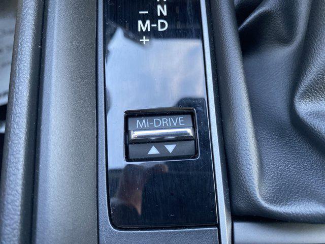 Photo of 2024 Wind Chill Pearl Mazda CX-50